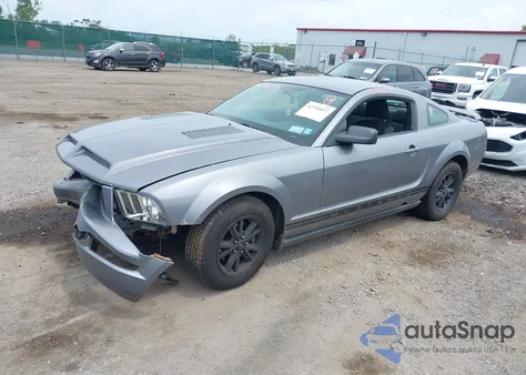 2006 Ford Mustang V6 z USA, uszkodzony, nr VIN 1ZVFT80N365253477